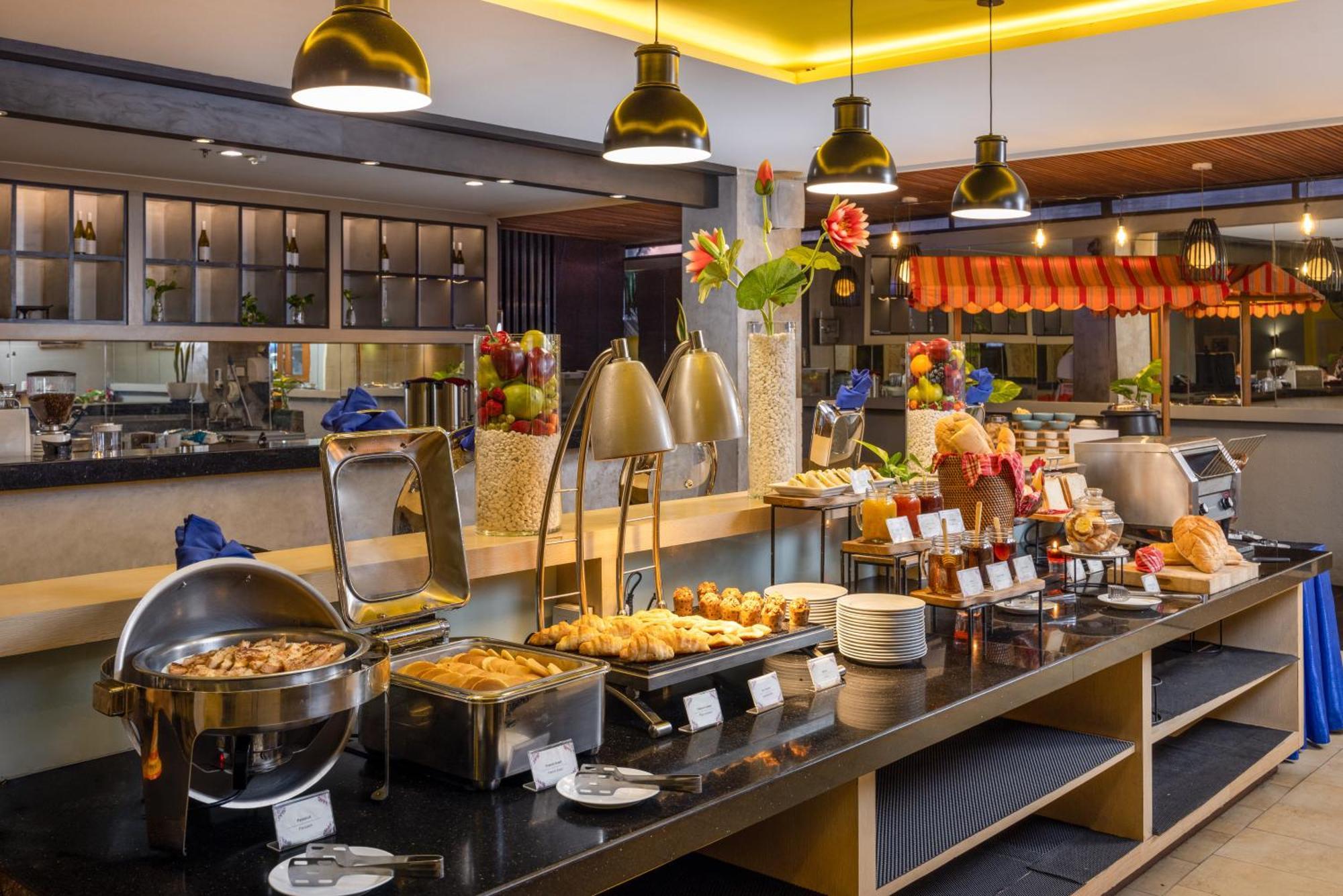 Sevn Legian Otel Dış mekan fotoğraf